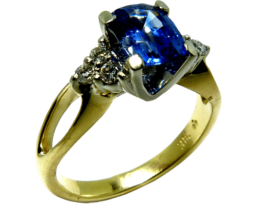 Cushion Sapphire Gold Ring