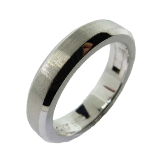 14K white gold men's beveled edge 5mm wide wedding band with stainless and polished finishes, size 9. Cliq ring are equipped with a custom hinge and locking mechanism to allow you to have a ring that fits perfectly! Great for those who suffer from arthritis or who have had injuries to their fingers.