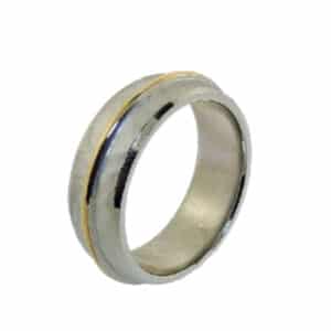 14K White and yellow gold domed men's 8mm band with hammered satin textured white gold centre, polished white gold edges and a yellow gold stripe overlay. This ring is available in 14K/18K white, yellow or rose gold and platinum and in any width or finish.