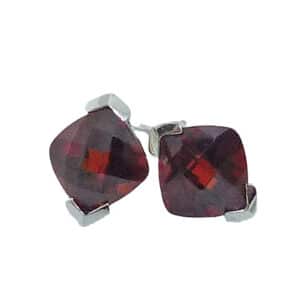 14K white gold stud earrings set with 2 x 6mm checkerboard garnets.
