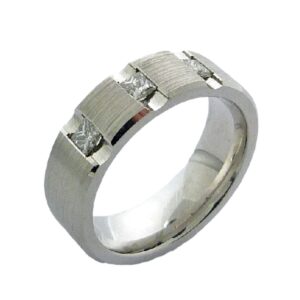 14K White gold men's ring channel set with 3 princess cut diamonds, 0.50 total carat weight, SI1-VS2, G-H.