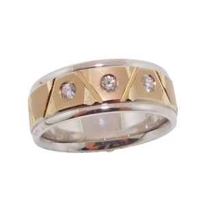 14K White and yellow gold men's 8mm band set with 3 round brilliant cut diamonds, 0.15cttw, G/H, VS-SI.