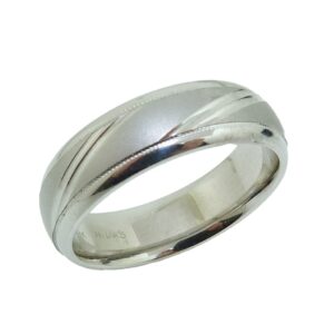 14K White gold men's 6.5mm wedding band with diagonal lines and an alternating brushed and high polish texture.