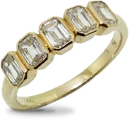 yellow gold Wedding Bandwith emerald cut diamonds